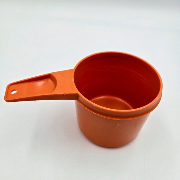 Vintage Tupperware Measuring Cups Set Of 6 Harvest Orange Tangerine ¼ To 1 Cup - Picture 7 of 9